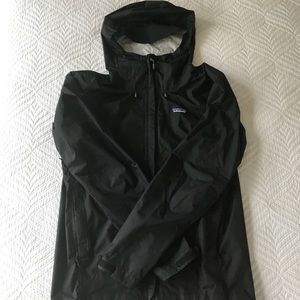 Men’s Patagonia Rain Jacket